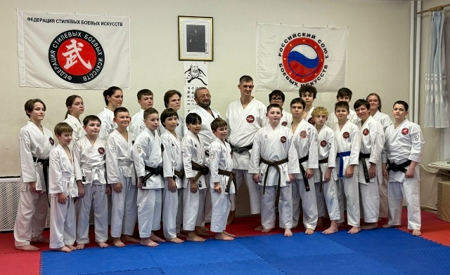 Совместная тренировка по ката клубов "Александр Невский" и "Банзай"