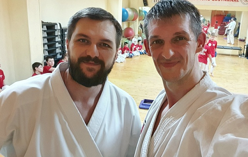 Сегодня свой День Рождения празднует Антон Глухов